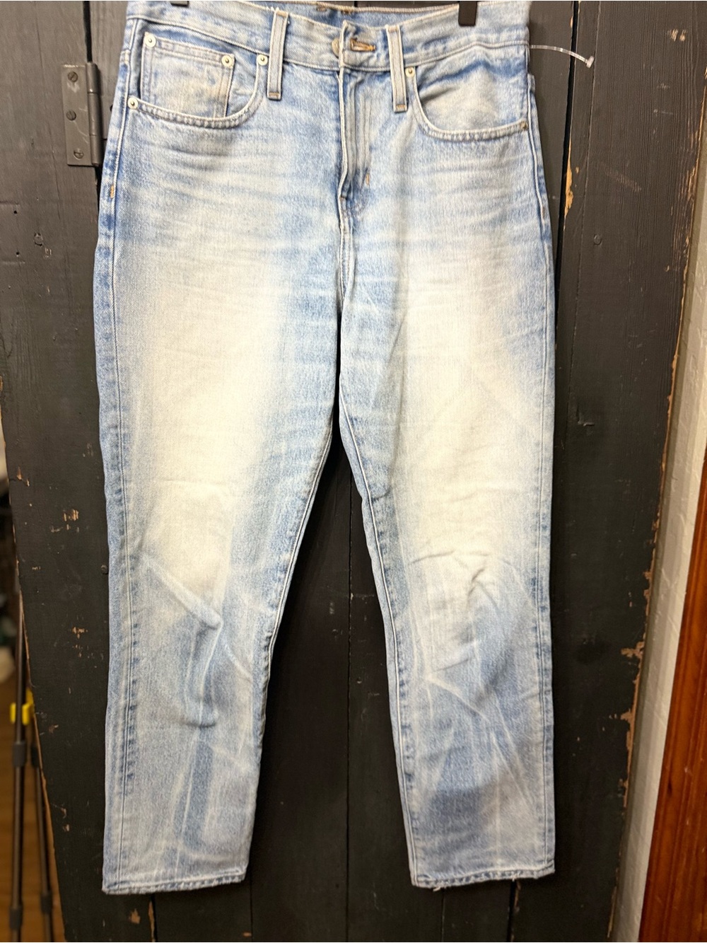 J.Crew Slouchy Boyfriend Jeans in Light Wash
Size: 25